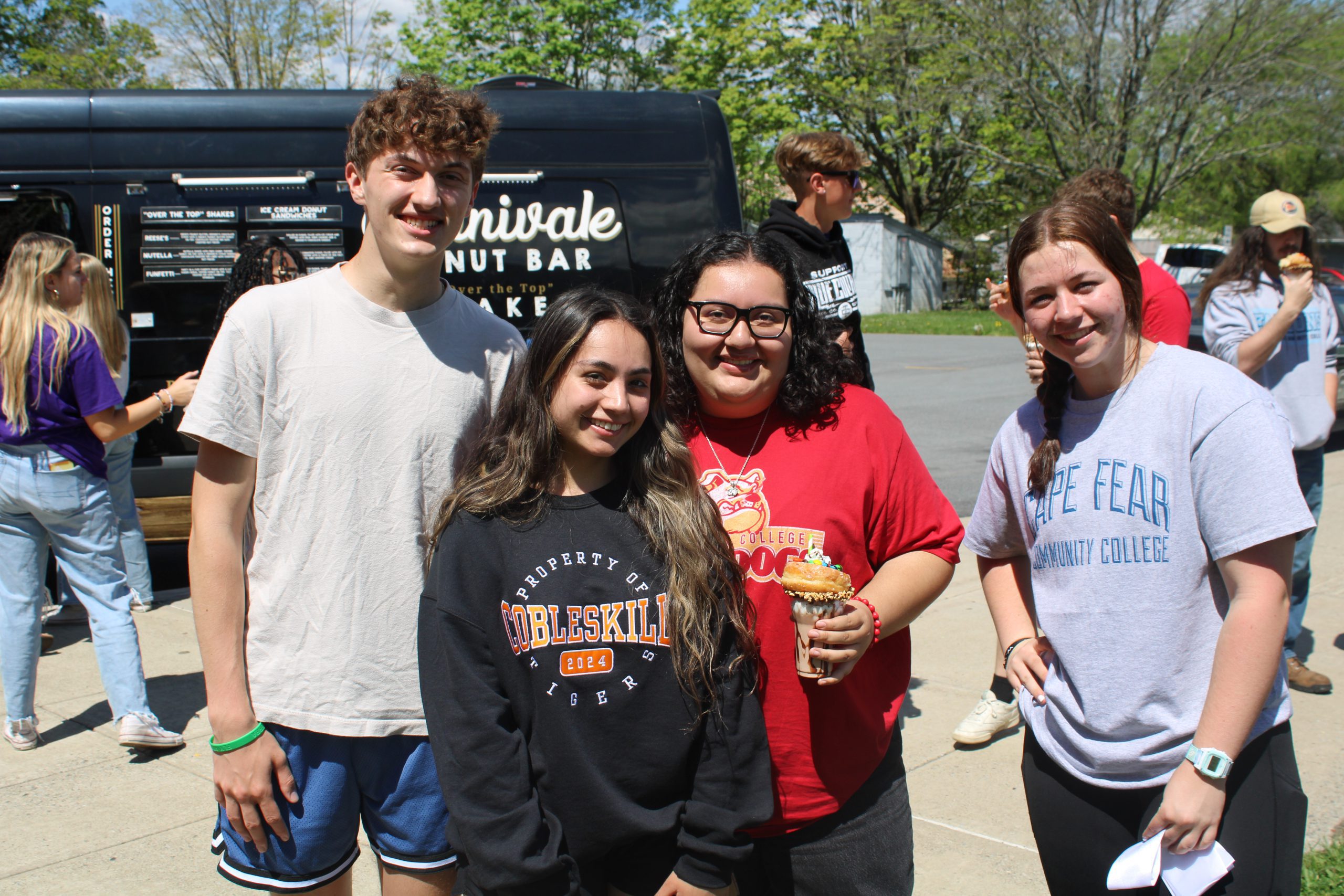 Students enjoy sweet treats at Decision day celebration